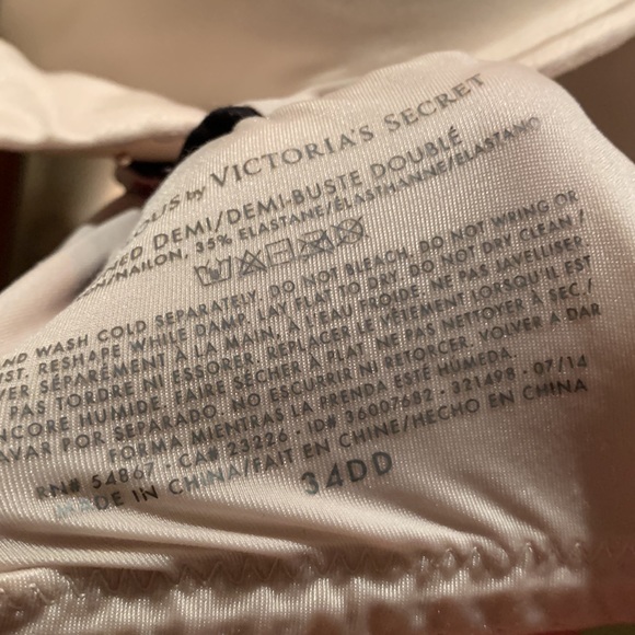 VICTORIA’s SECRET 34DD bra - Picture 2 of 2
